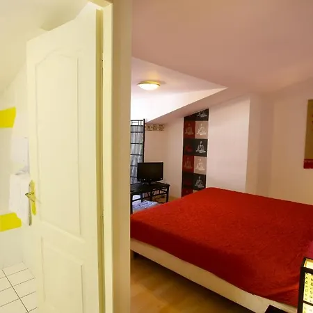 Logis La Cremaillere Hotel