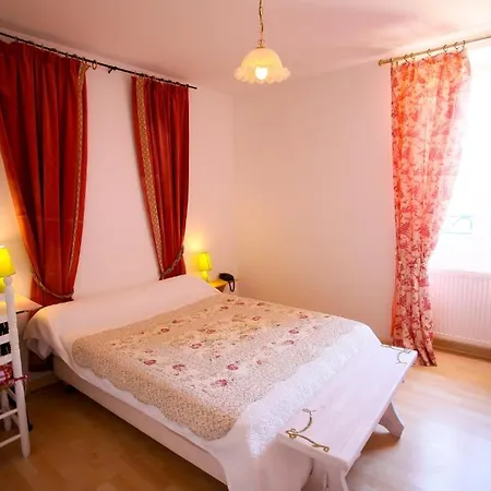 Logis La Cremaillere Villandraut