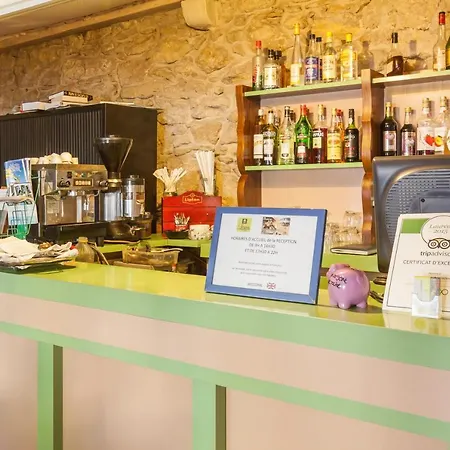 Logis La Cremaillere Hotel