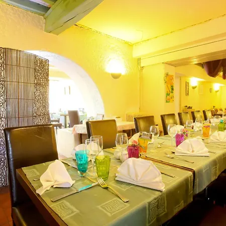 Hotell Logis La Cremaillere
