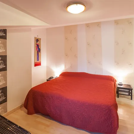 Hotel Logis La Cremaillere 2*