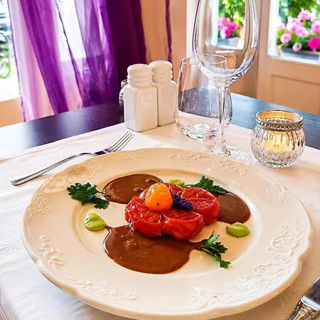 Logis La Cremaillere Hotel
