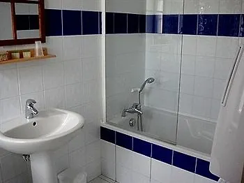 Hotel Logis La Cremaillere 2*