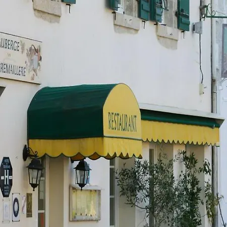 Hotell Logis La Cremaillere 2*
